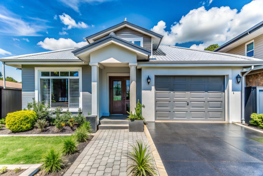 How Much Exterior Paint for a 2000 Sq Ft House?