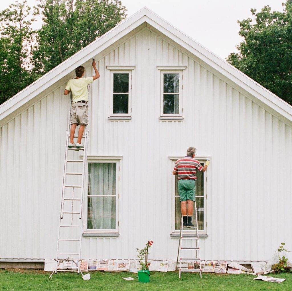 How Much Does It Cost to Paint a House Exterior