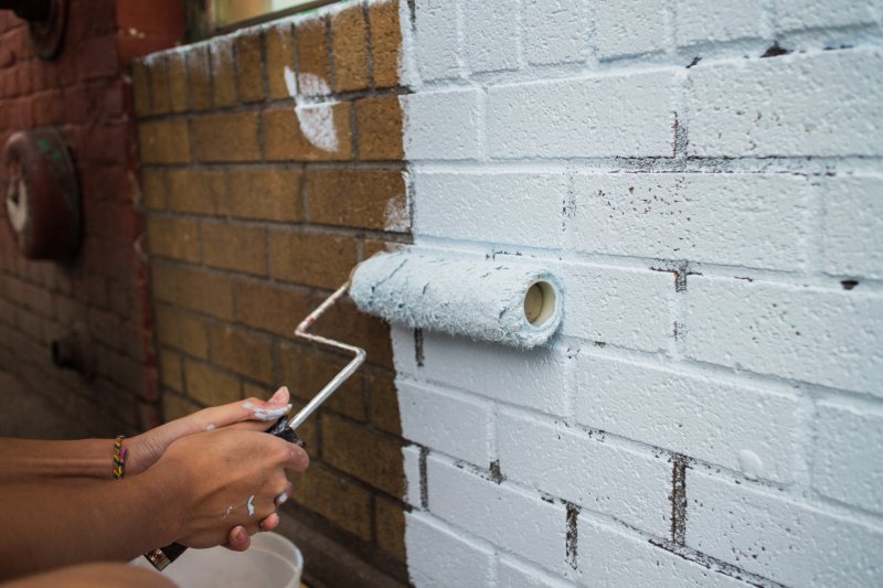 How to Paint Exterior Brick the Right Way