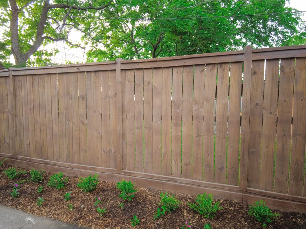How to Stain a Fence That Has Never Been Stained